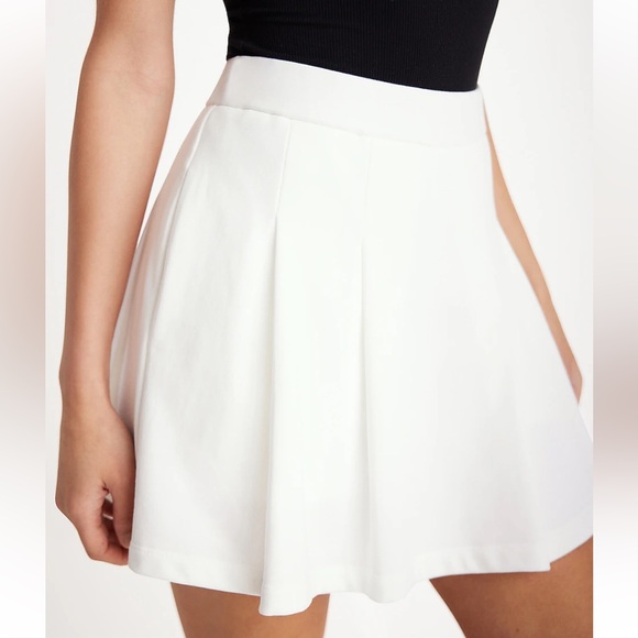 Express high waist fleece skort - Picture 3 of 7